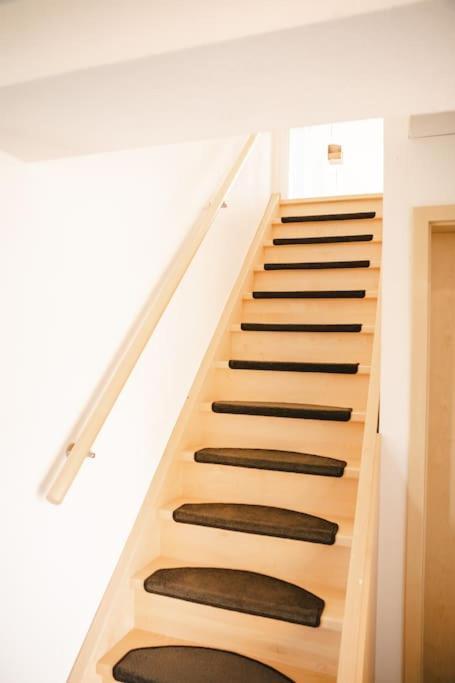 Modernes Apartment Schwarzenfeld Buitenkant foto