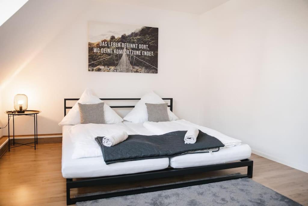 Modernes Apartment Schwarzenfeld Buitenkant foto